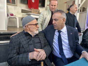 15 Temmuz Meydanı AK Noktamızdayız