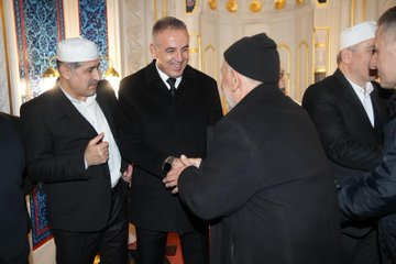 Hacı Muazzez Bülbül Camii'nde teravih namazımızı edâ edip, komşularımızla hasbihal ettik.