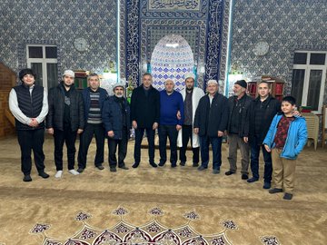 Ramazan ayında komşularımızla bir araya gelmeye devam ediyoruz..