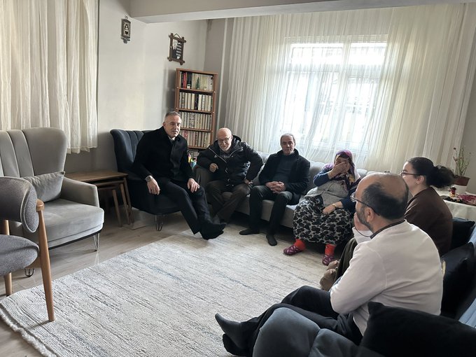 Yamanevler Mahallesi Bizlere kapılarını ve gönüllerini açan tüm kıymetli komşularımıza teşekkür ediyorum.