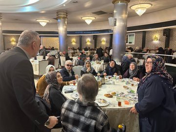 Onlar Bizim Baş Tacımız..