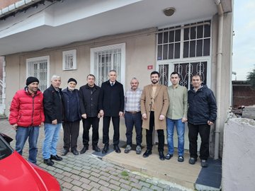 Dumlupınar Mahallesi Ramazan’ın huzurunu ve bereketini mahallelerimizde komşularımızla birlikte paylaşmaya devam ediyoruz.