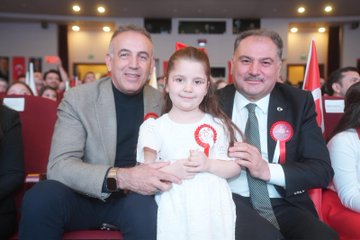 23 Nisan Ulusal Egemenlik ve Çocuk Bayramı vesilesiyle Bilfen Esenşehir Okullarında düzenlenen programa katıldık