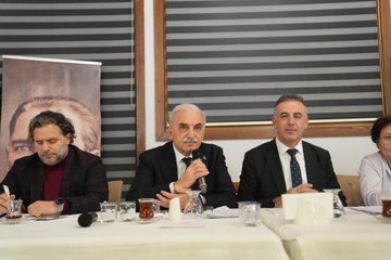 Ramazan’ın manevi ikliminde teşkilat mensuplarımızla birlik ve beraberliğimizi pekiştirdiğimiz bu güzel sahur programına katılımları için her birine teşekkür ediyor, Ramazan ayı boyunca yaptığımız tüm çalışmalarımızda kolaylıklar diliyorum.